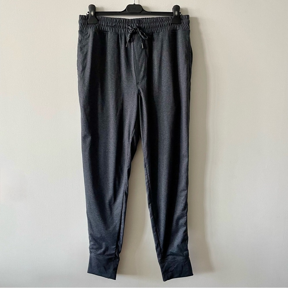 Lolë Men’s Dark Grey Lounge Pants